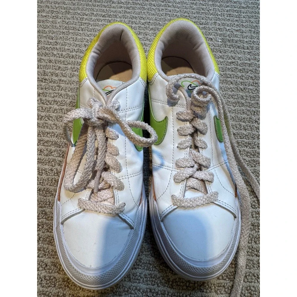 Nike court legacy
